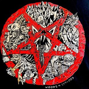 WOODEN CYCLOPS (L) “Pentagram” street wear T-shirt
